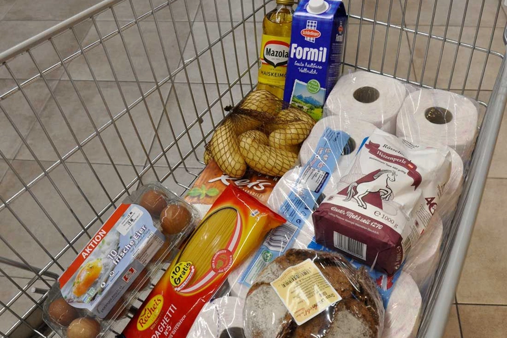 Shopping Trolleys for Difficult Times: Roromedia's Christmas Initiative